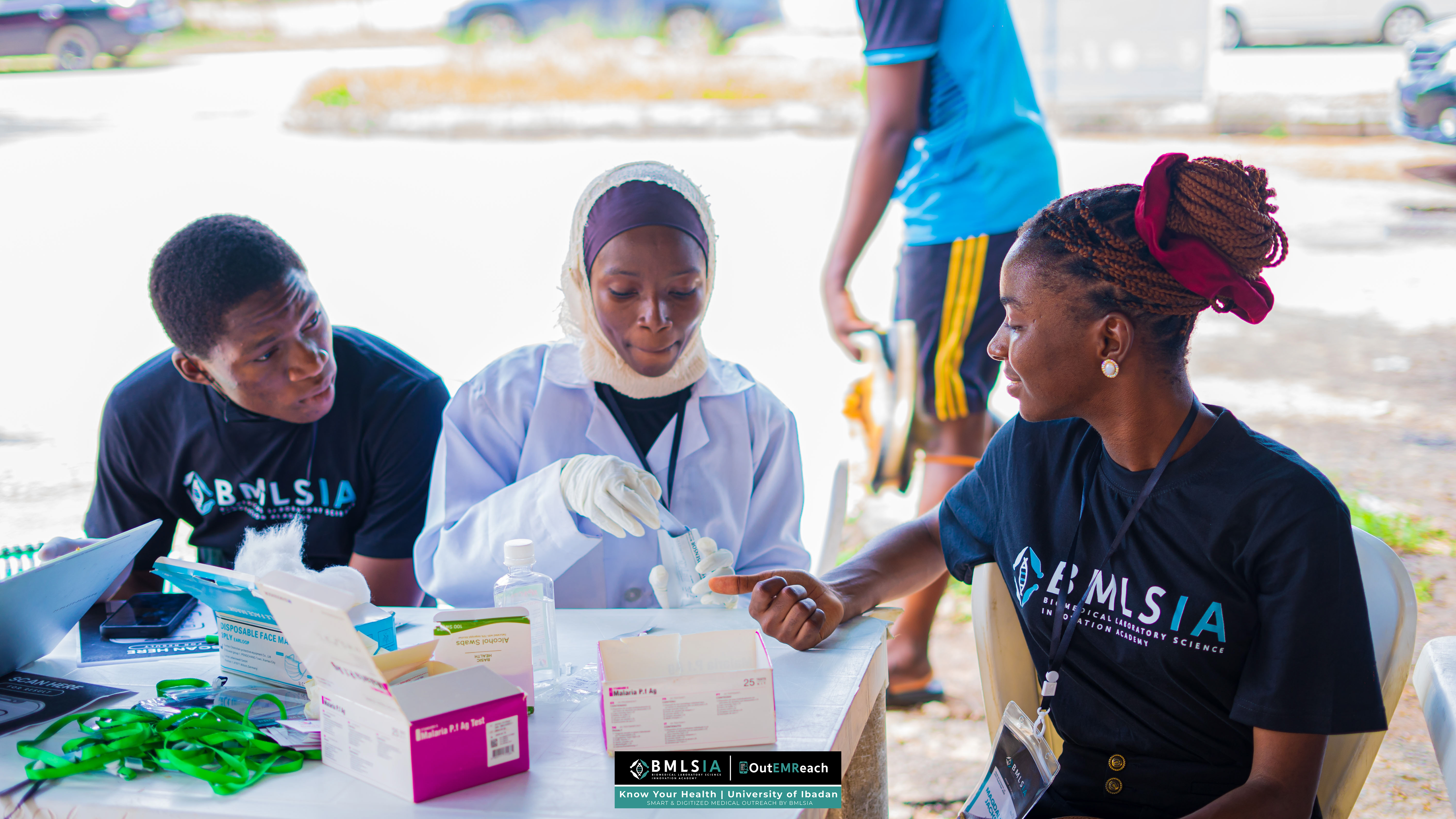 Volunteer at medical outreaches